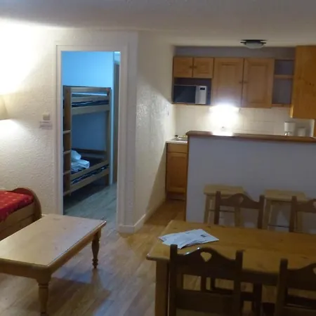 Grand 6 Pers. Super Besse, Résidence *** *